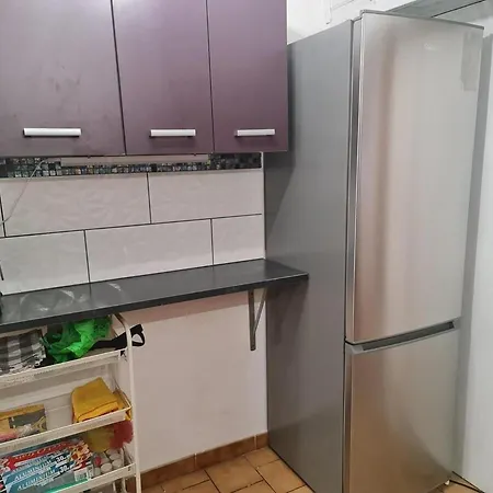 Sleeps 2- Pet Friendly Wifi Free Parking Montauriol (Lot-et-Garonne)